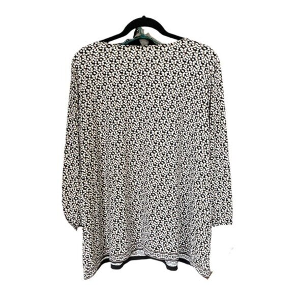 Max Studio Black and Cream Floral Tunic Top Plus 2X Office Professional - Picture 7 of 7